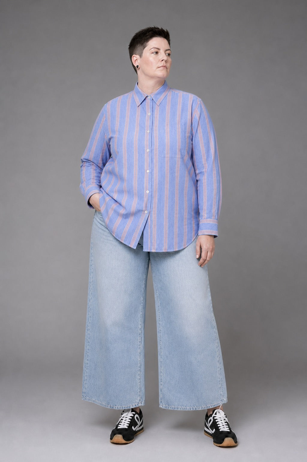 Breeze Linen Bold Stripe Shirt in Blue Red Stripe — 100% linen bold-stripe shirt, naturally breathable, made to measure