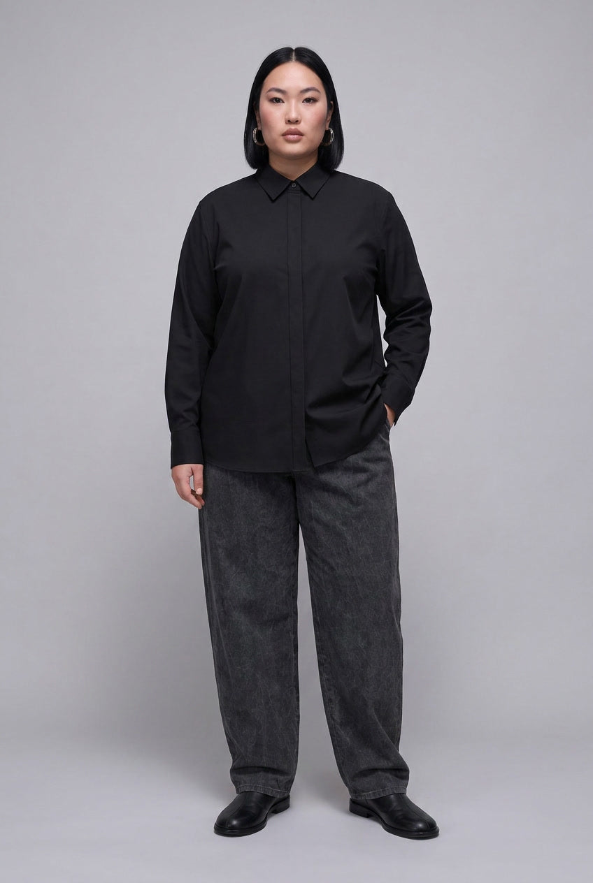 4-Way Stretch Solid — The Unbound Ease Shirt in Black — 94% cotton 6% spandex 4-way stretch dress shirt, made to measure
