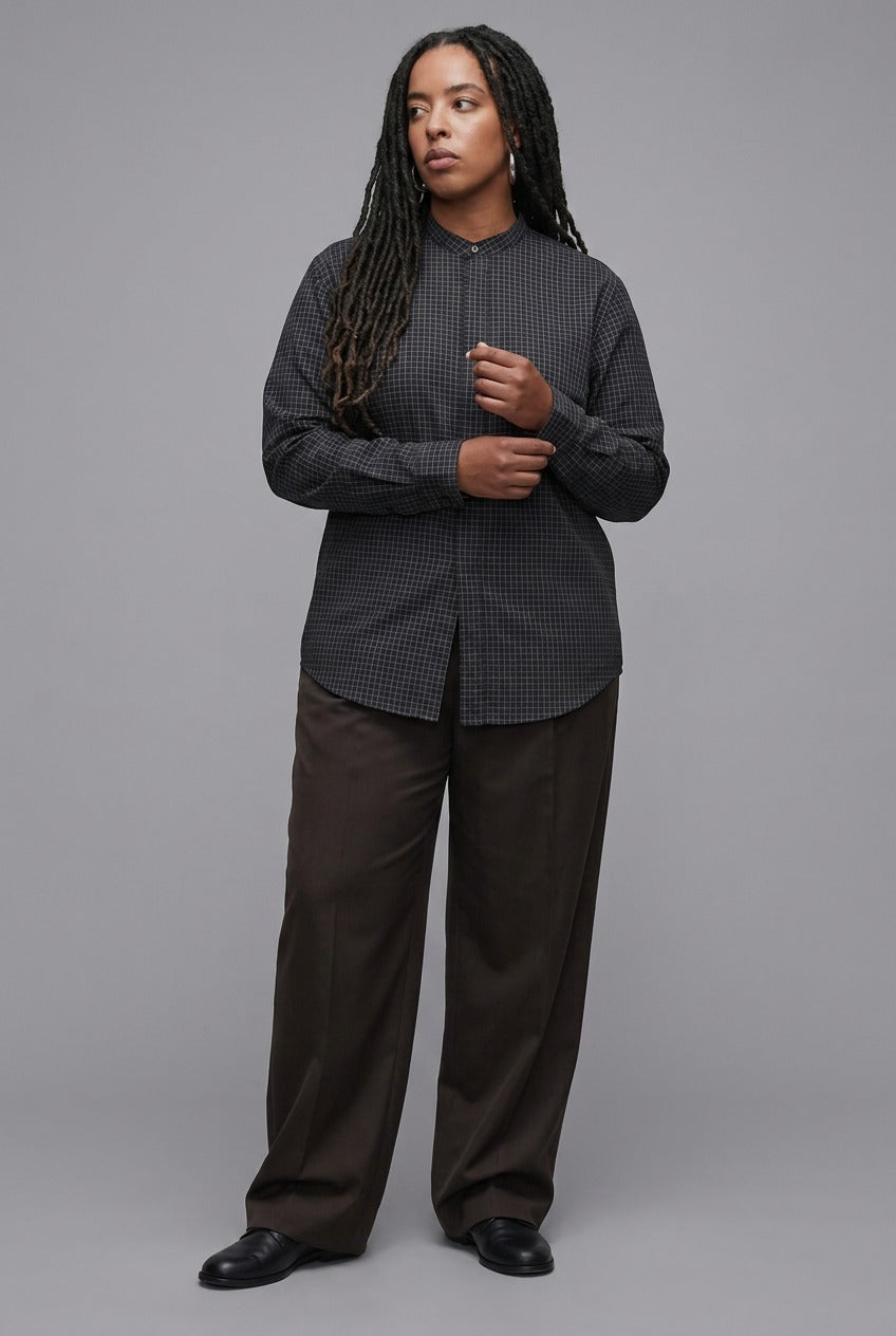 Motion Stretch Check Shirt in Black & White — 92% nylon 8% spandex 4-way stretch check shirt, quick-dry, made to measure